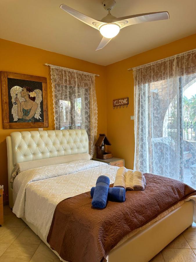 Sotira Luxury House Ferienhaus *